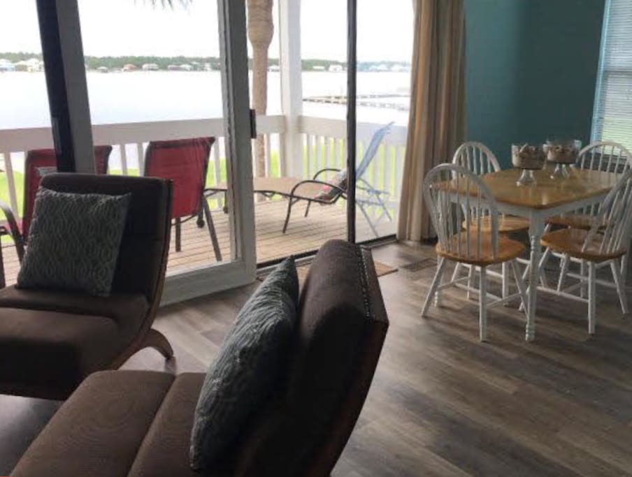 Dining area and view of the lagoon