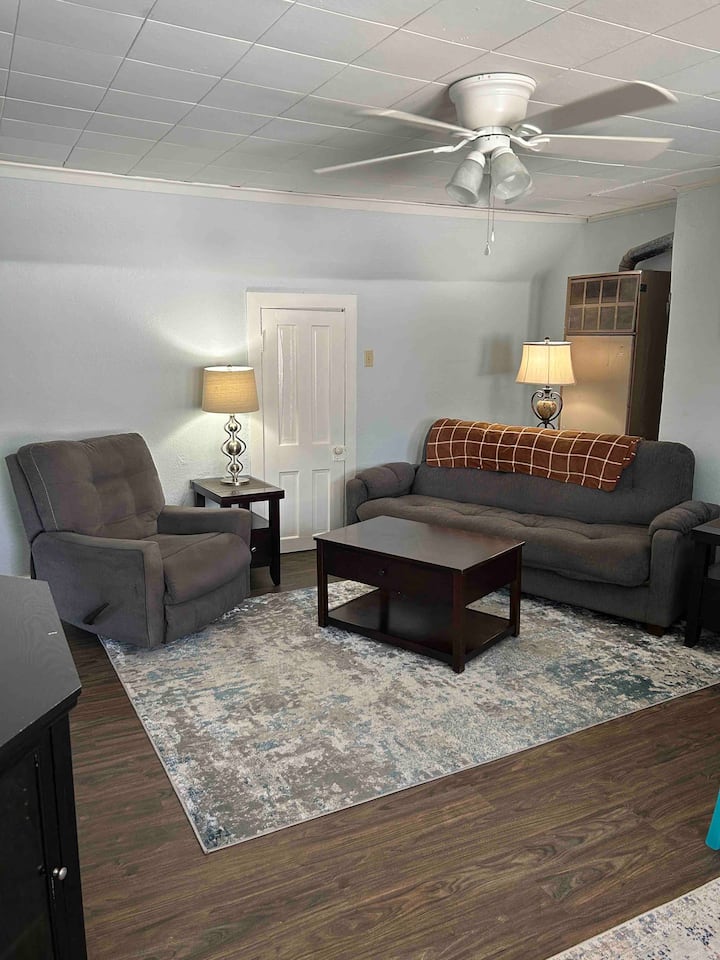 Upstairs Apartment - Danville, IL
