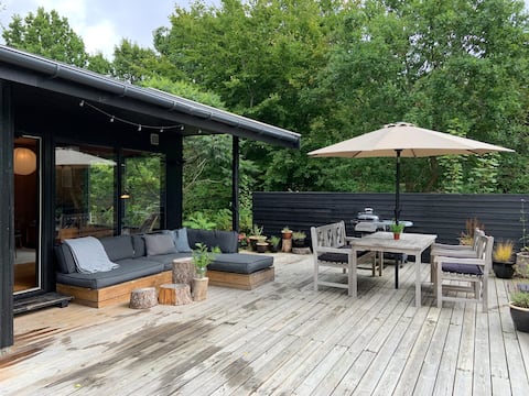 Lovely cottage in scenic surroundings