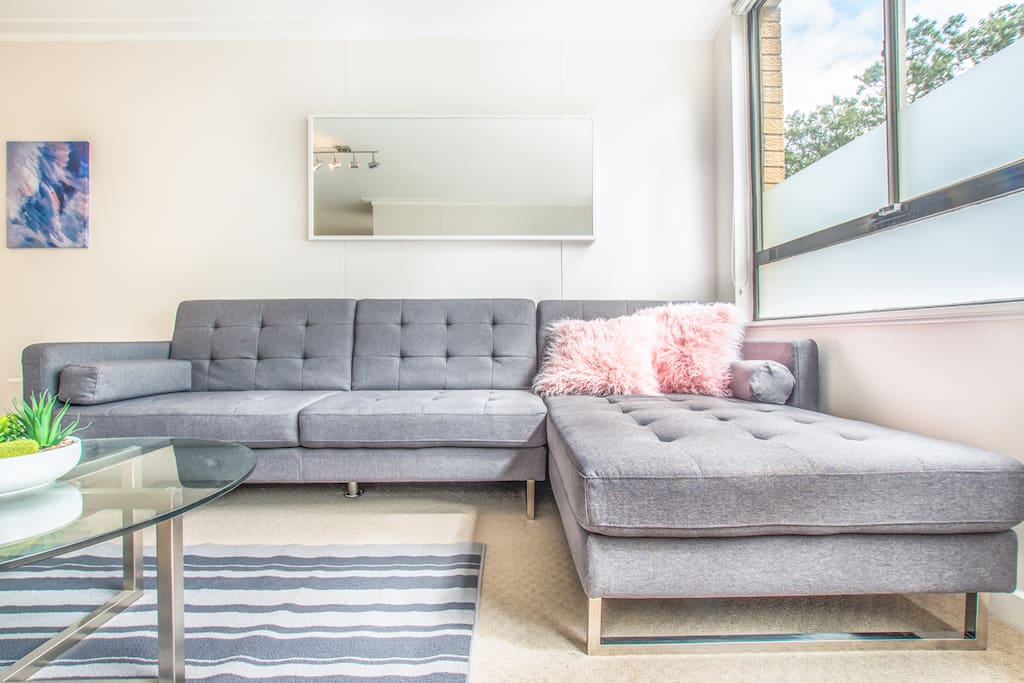 Beautiful Home/Bed for 5th person