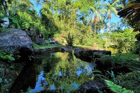 Casa das Pedras com piscina natural