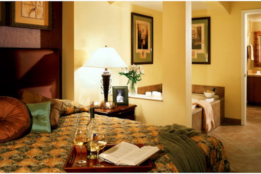 Another Angle of King size bed and Jacuzzi