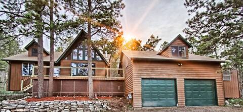 Squirrel Hill Cabin - hot tub, gameroom, wi-fi
