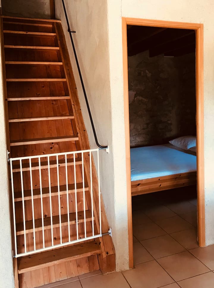 Stepenice do spavaćih soba 2 i 3