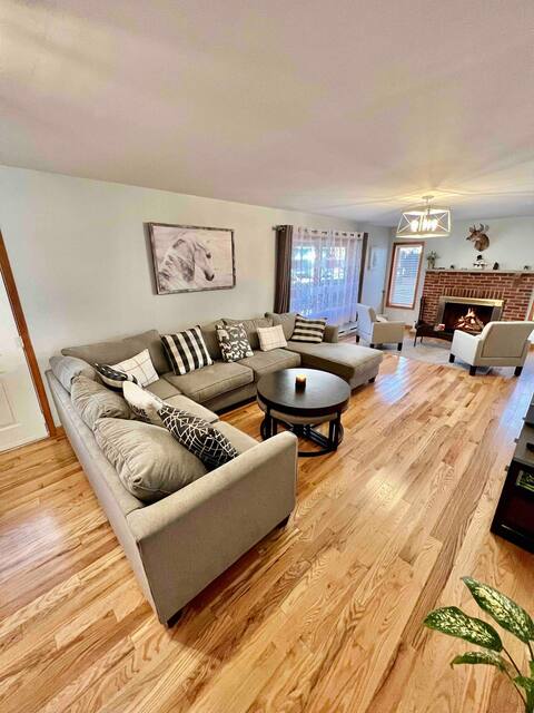 5BR/3BA Wonderful Escapes in Pocono Lake