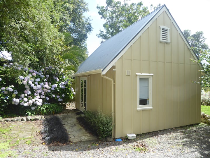 independant cottage
