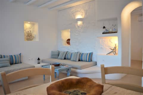 Top Airbnb: Serifos, Pleiades 6 Traditional stylish Studio in Δήμος Σερίφου