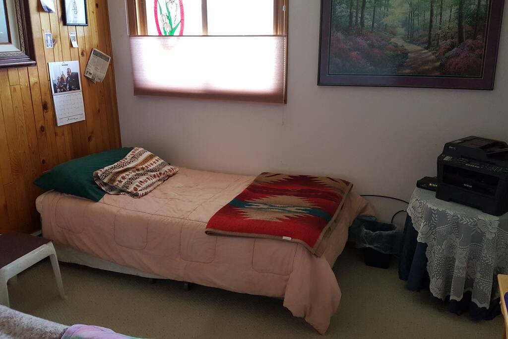 Two single bed bedroom