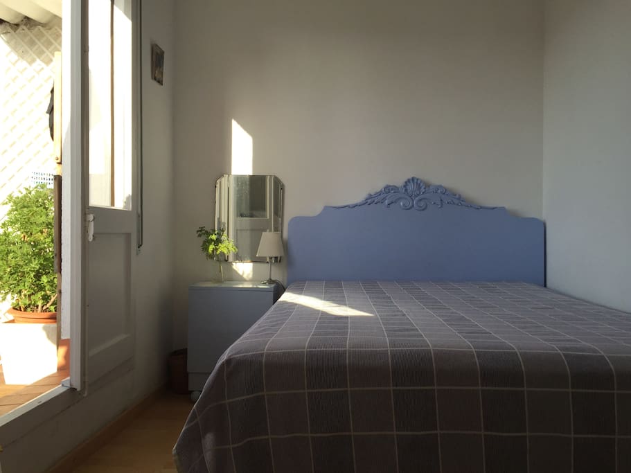 Double bed