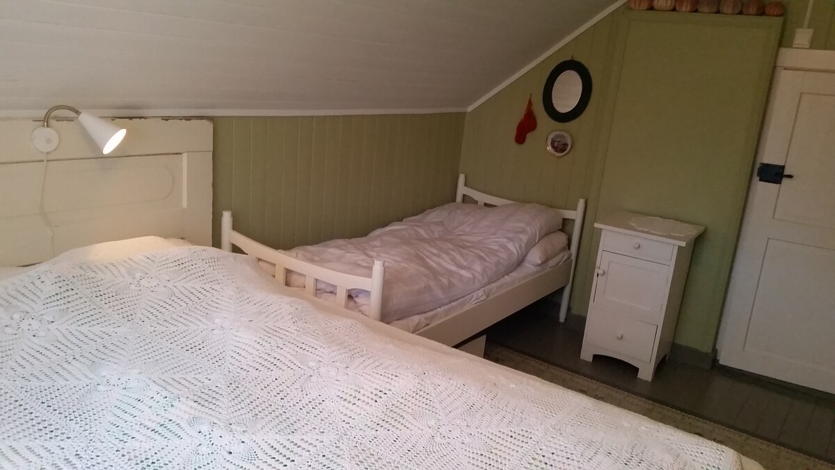 საძინებელი 4