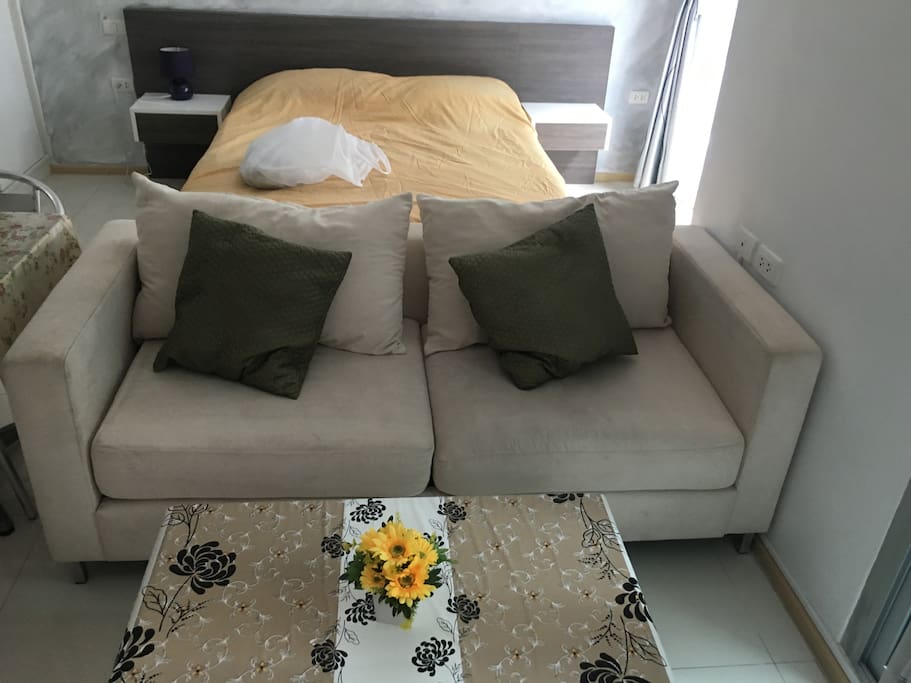 Vista Divano e Letto