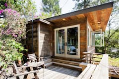 Rustic+Space+Perched+in+the+Hollywood+Hills