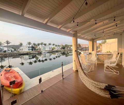 House next to the main canal