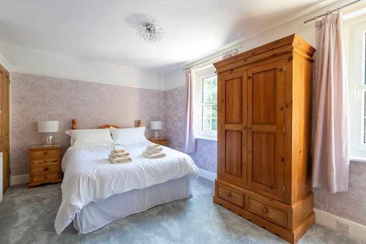 საძინებელი 3