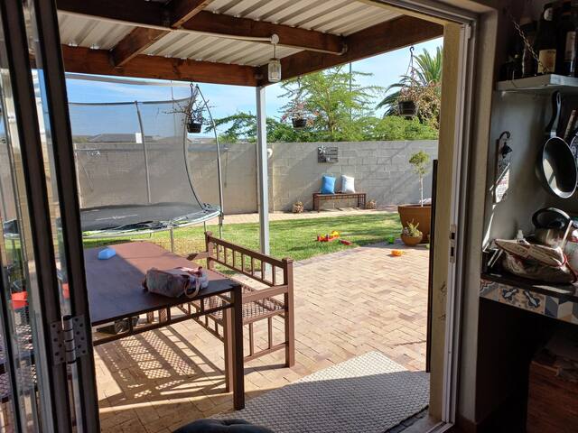 Lovely family home in Kraaifontein. Save and neat gallery image 4