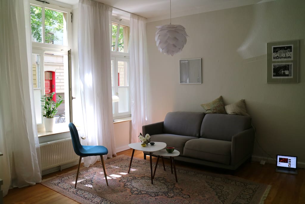 Wohn- und Schlafzimmer
