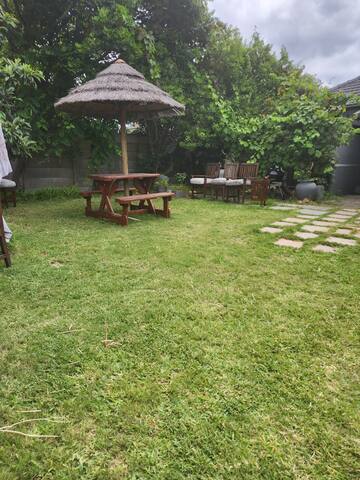 Calmness in Claremont gallery image 3