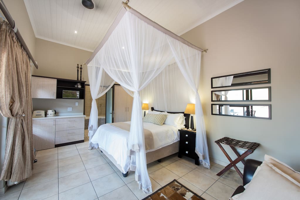 Twiga Tower Leopard room