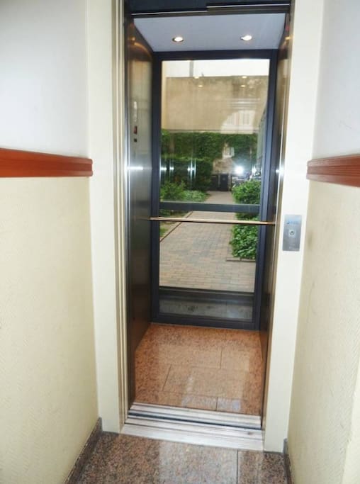 Lift, Aufzug