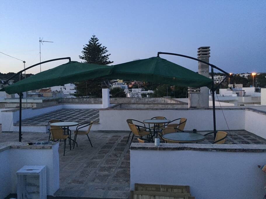 Breakfast time per godersi una ricca colazione all aperto in una atmosfera Marina