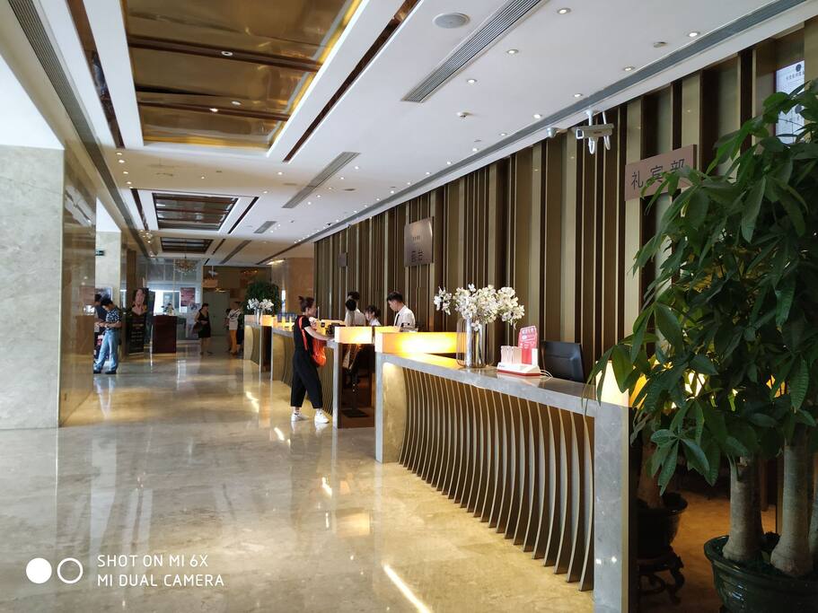 酒店大厅