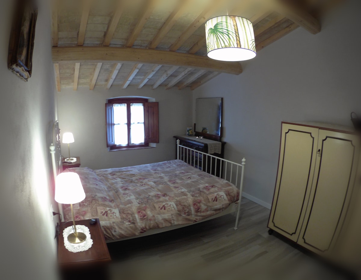 Slaapkamer met tweepersoonsbed