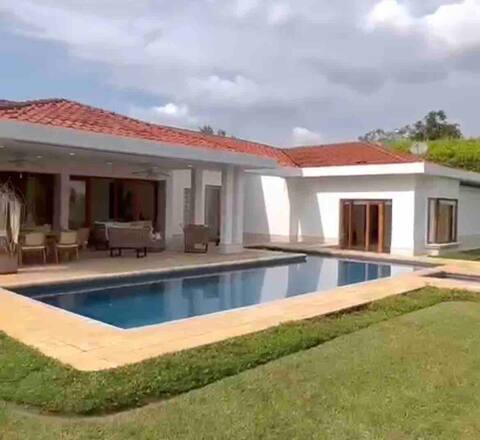 Countryside house in Cali (Pance)