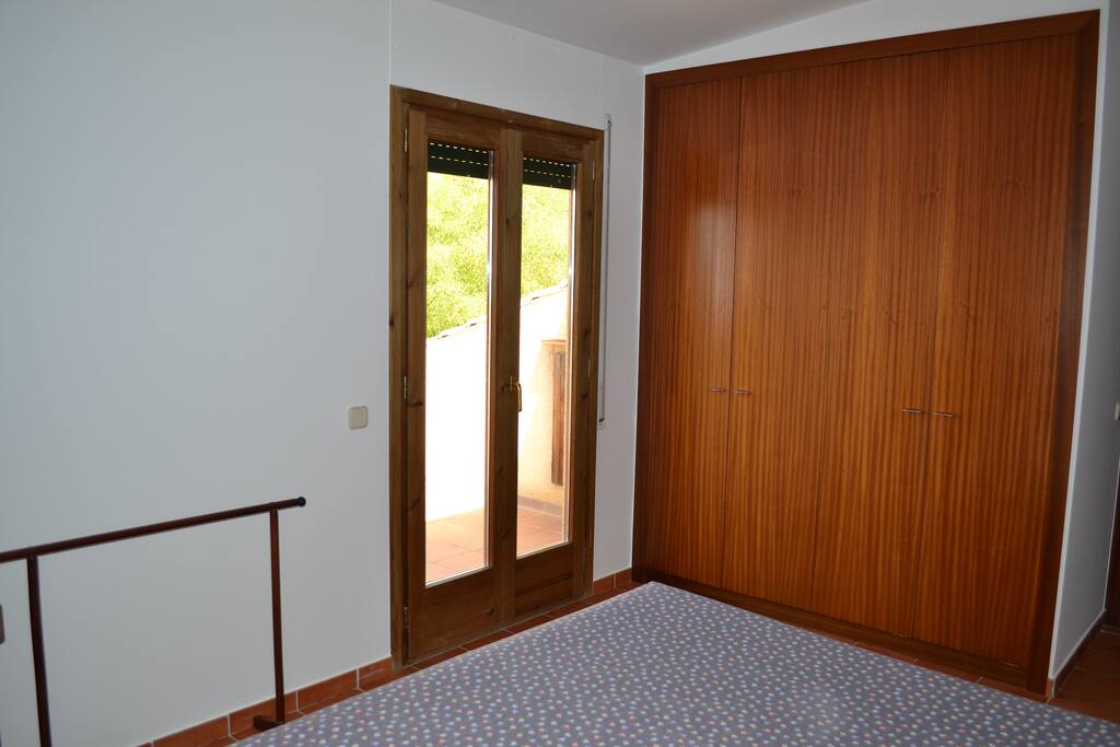 The room has a terrasse