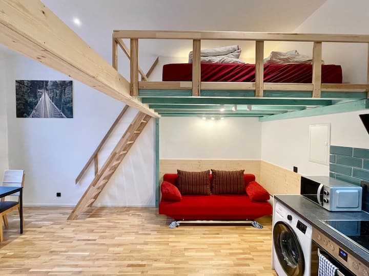 Stylish Super Central Front Apartment - Berlin Central Station