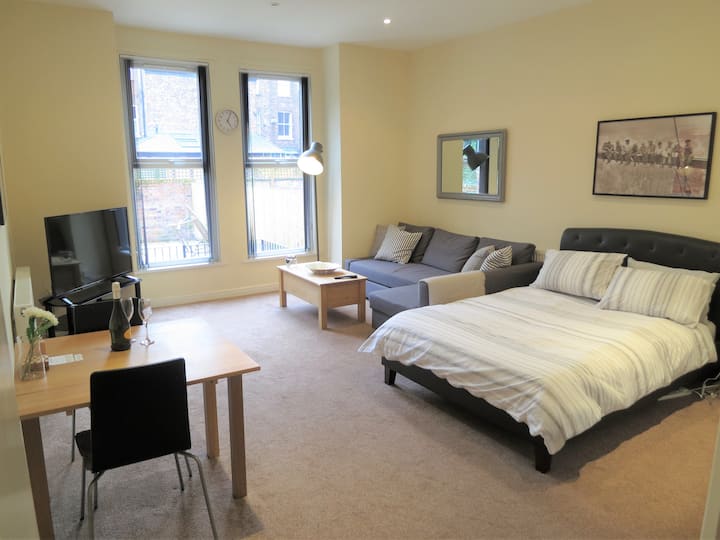 Didsbury Holiday Rentals & Homes Didsbury, Didsbury, United Kingdom