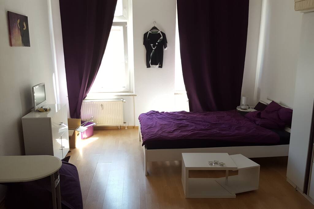 Schlafzimmer II