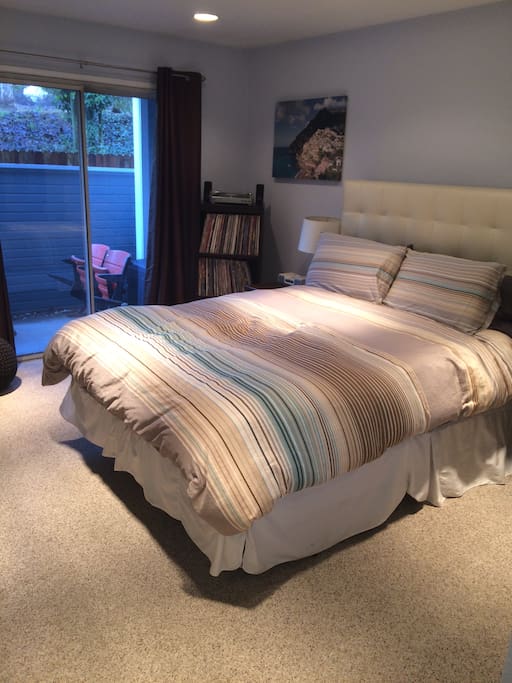 Master Bedroom with patio outside