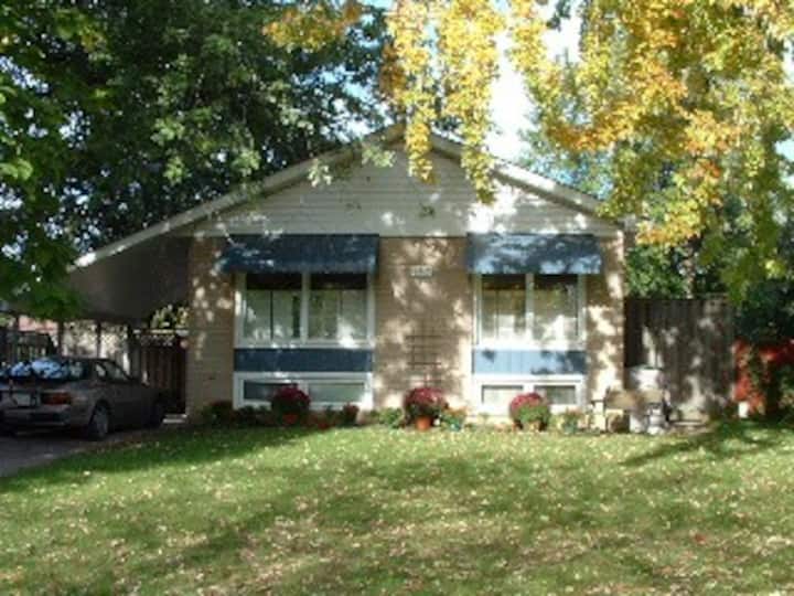 Milton Home a Family Oasis Bungalows for Rent in Milton, Ontario