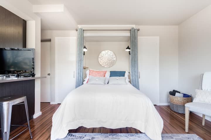 Queen size memory foam with down comforter