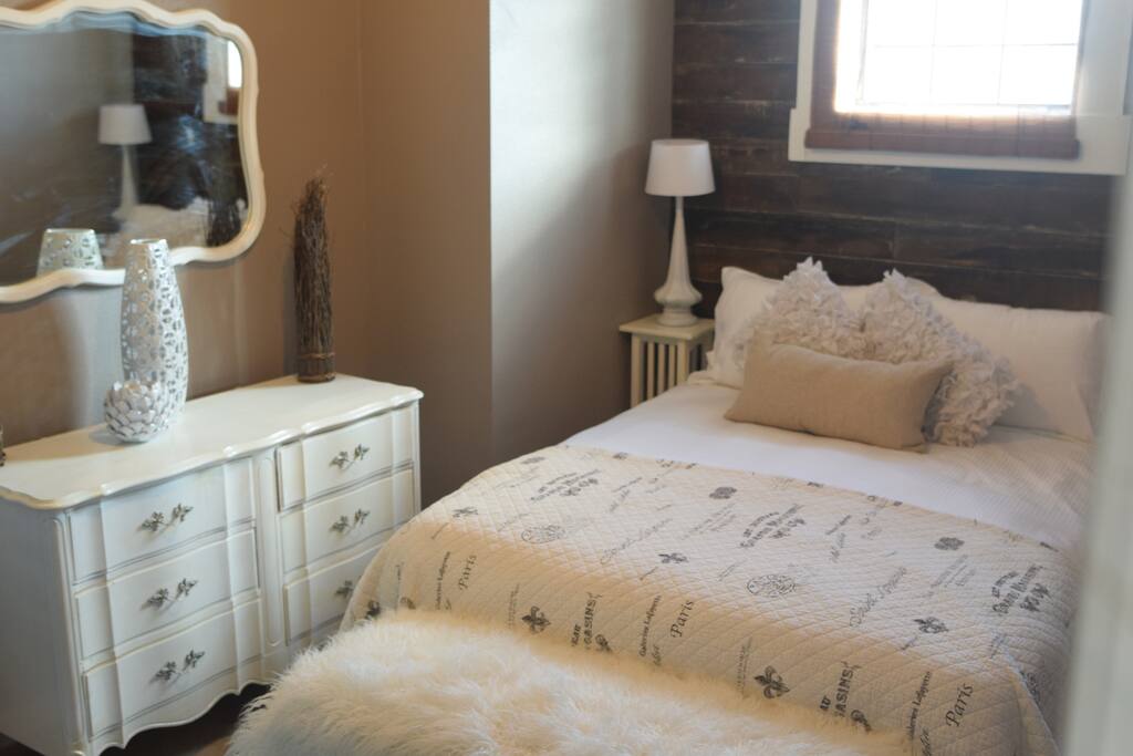 One Queen bed downstairs