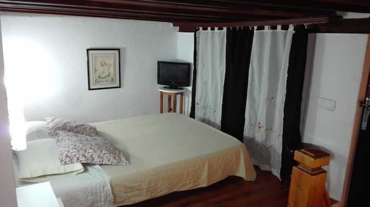 Habitación Doble En Casco Antiguo - Alicante