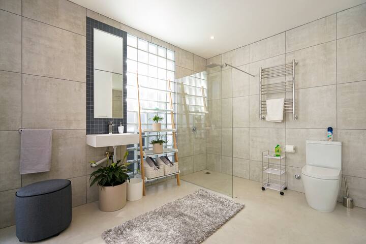 Haunted Property In Cape Town gallery image 5