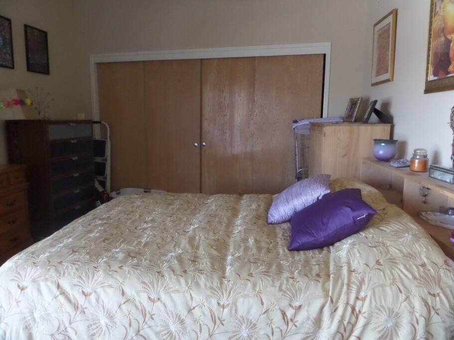 Large main Bedroom