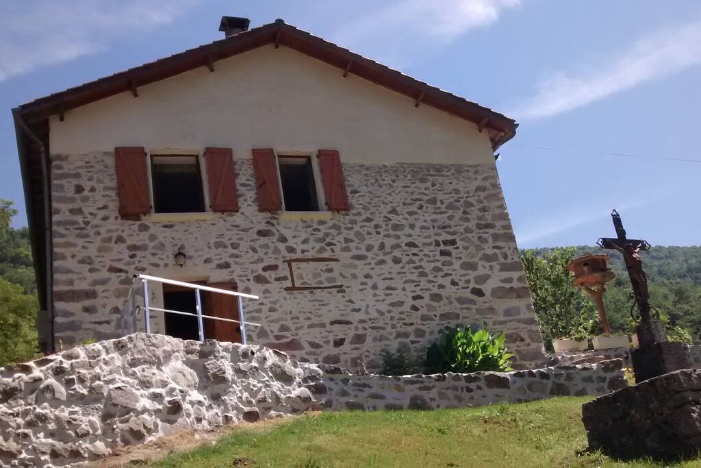 Vue de la maison en arrivant