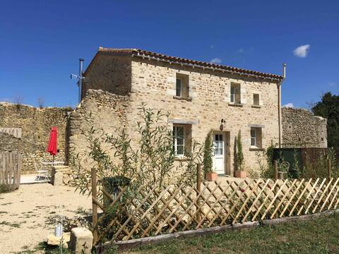 L'Èbenisterie, 2-bed cottage @ La Charpenterie