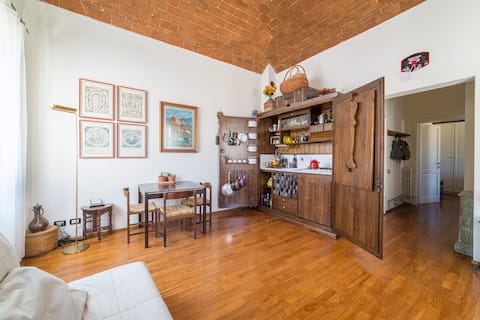 Lovely apartment in Tuscany, near Florence