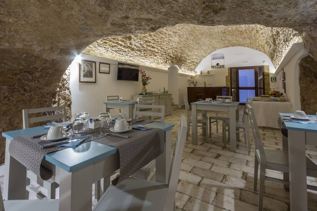 Altra prospettiva sala colazione