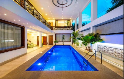 Canyon Walk Luxury pool villa