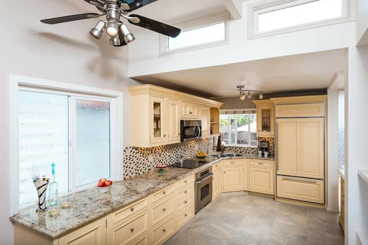 San Diego house~Views~Sunrise to Sunset