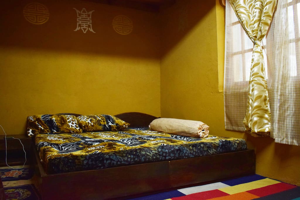 the cosy bedroom 2