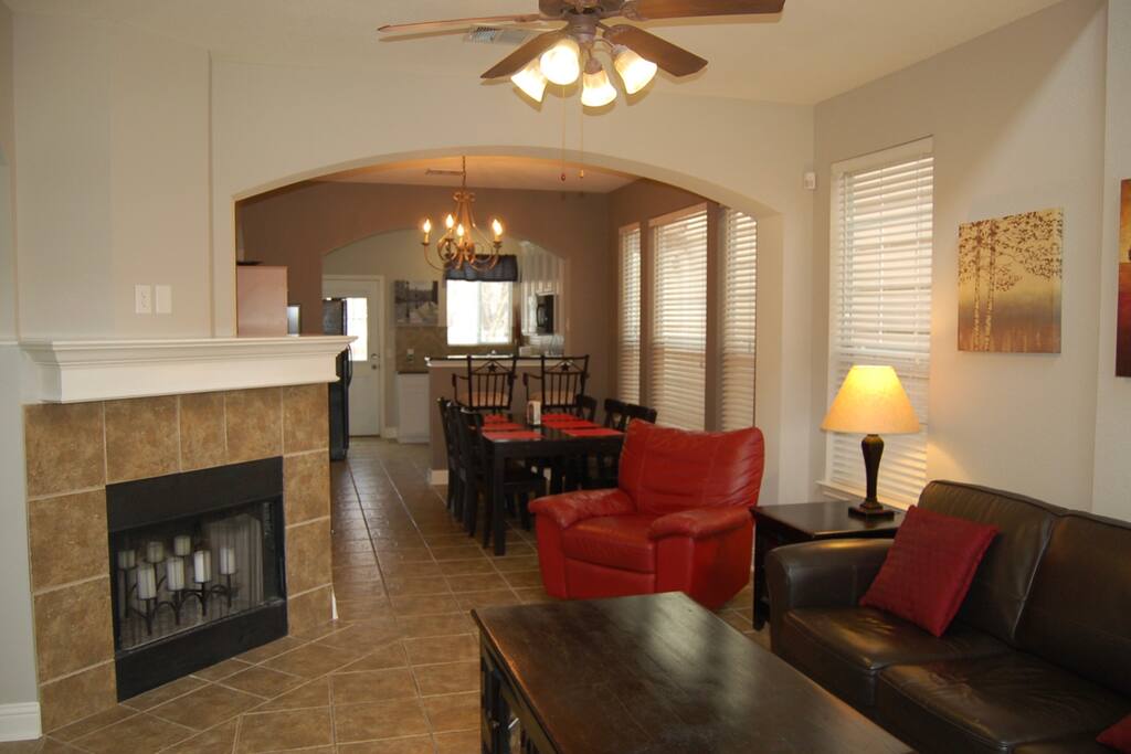 Spacious, open-plan living & dining