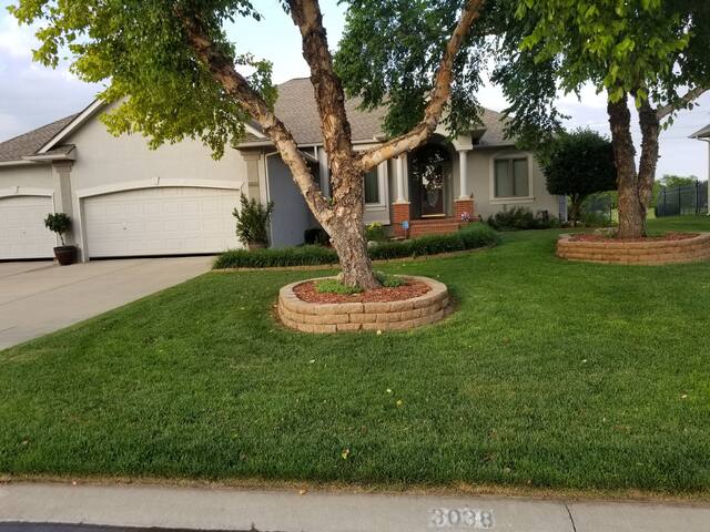 Airbnb Cheney Vacation Rentals Places To Stay Kansas