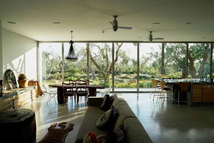 Beautifully designed Villa in olive grove gallery image 2