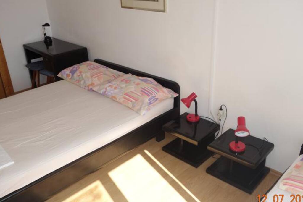 north room (3 beds 12m2)