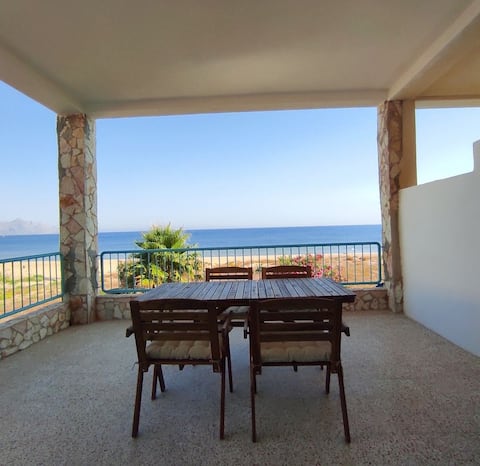 The house on the sea - Apt 2
